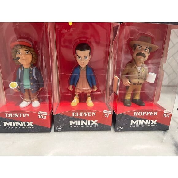 MINIX Stranger Things Eleven Netflix TV Series Vinyl Figure Collection Lot - Picture 3 of 6